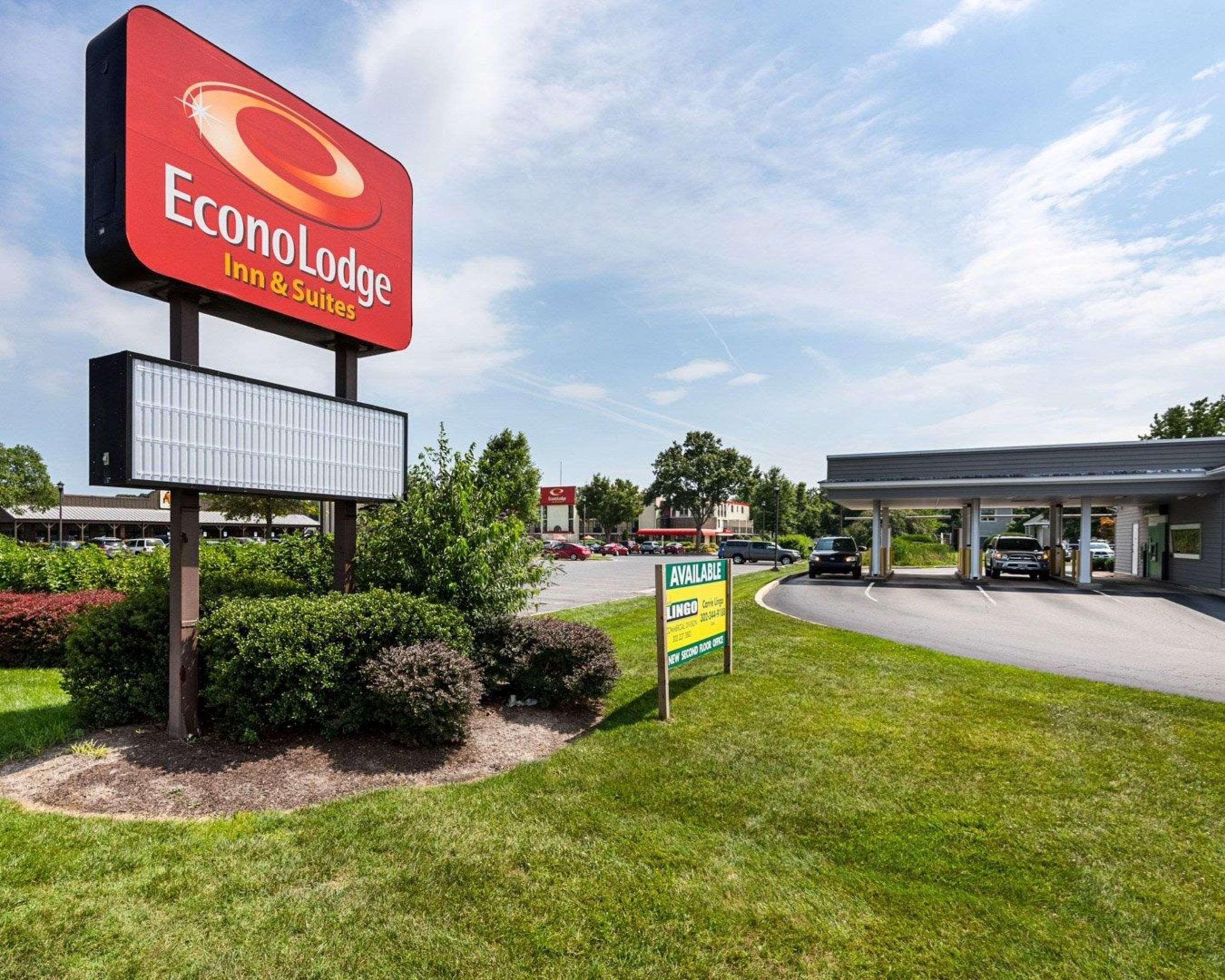 Econo Lodge Inn & Suites Rehoboth Beach Bagian luar foto